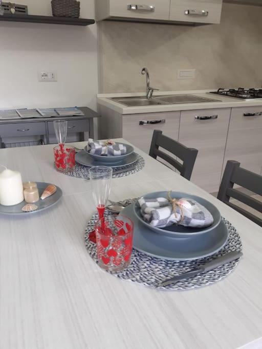 Casa Vacanze Con Giardino I Girasoli - Cin It 09006 - 9 C 2000 R4042- Сорсо Экстерьер фото