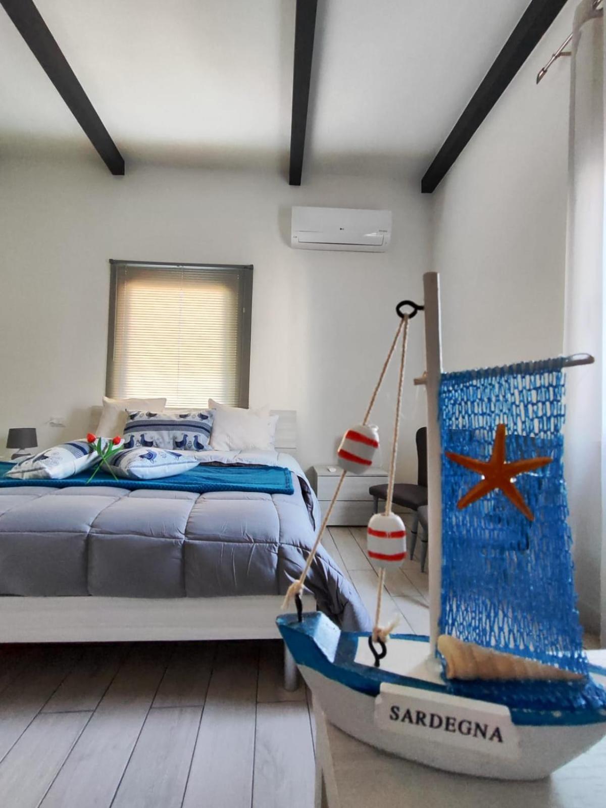 Casa Vacanze Con Giardino I Girasoli - Cin It 09006 - 9 C 2000 R4042- Сорсо Экстерьер фото